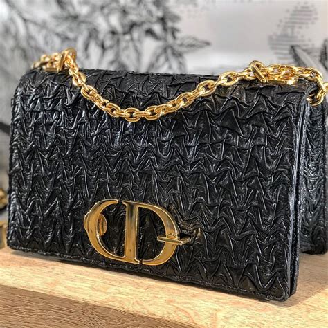 dior montaigne chain bag